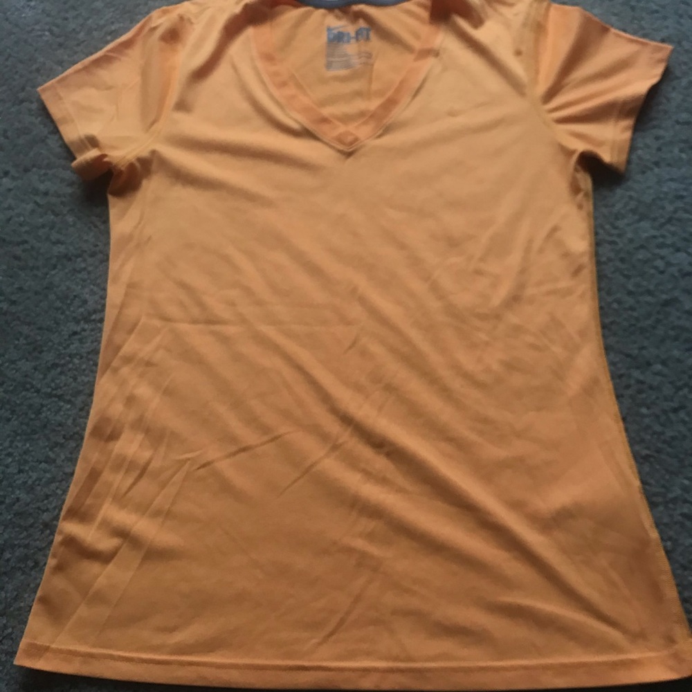Women Nike Dri Fit Top Medium